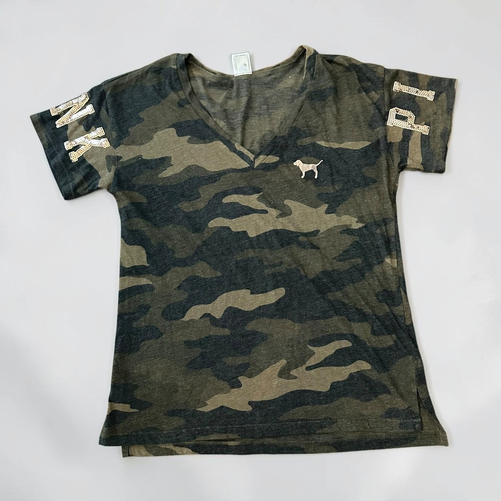 Victorias Secret PINK Camo Sequin Sleeve Tee XS McBling Y2K Utility Short Sleeve